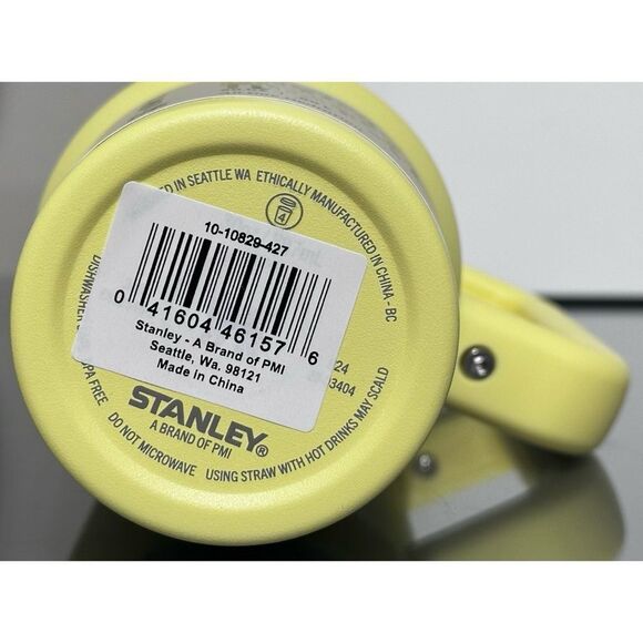 Stanley Quencher H2.0 FlowState Tumbler 30oz, LEMONADE YELLOW - Picture 5 of 5